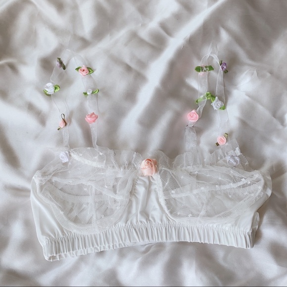 Other - Reworked Ribbon Rose Bralette 💐